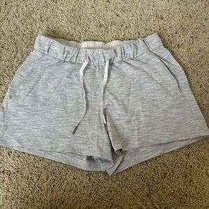 Lululemon shorts size 8